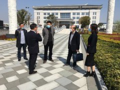 湖州市民政局副局长沈建军来欧博abg调研生态葬